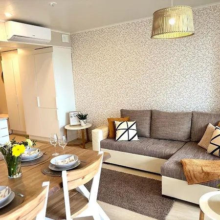 Kivilinna Apartmens - Liinavaatteet, Pyyhkeet Ja Loppusiivous Sisaeltyvaet Aina Hintaan Apartment Kalajoki